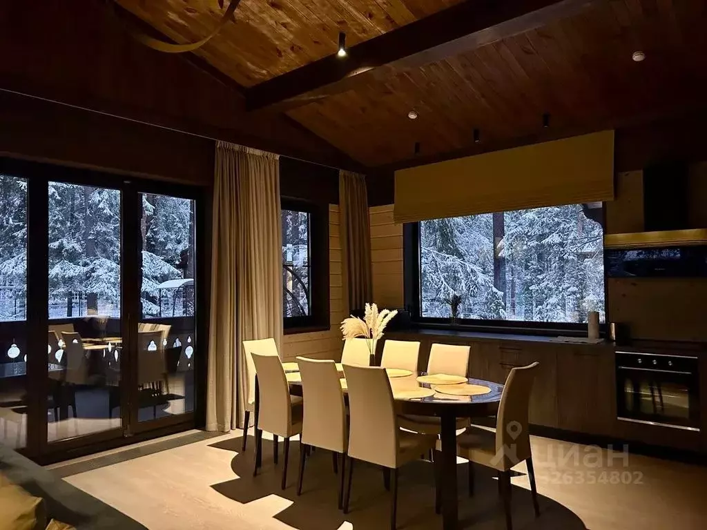 Дом в Ленинградская область, Всеволожский район, Бугровское городское ... - Фото 1