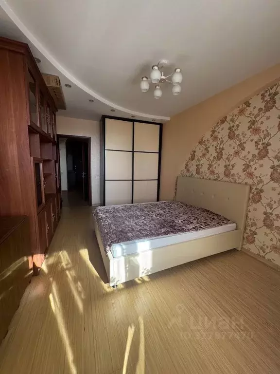 2-к кв. Свердловская область, Екатеринбург ул. Куйбышева, 80к1 (90.0 ... - Фото 2