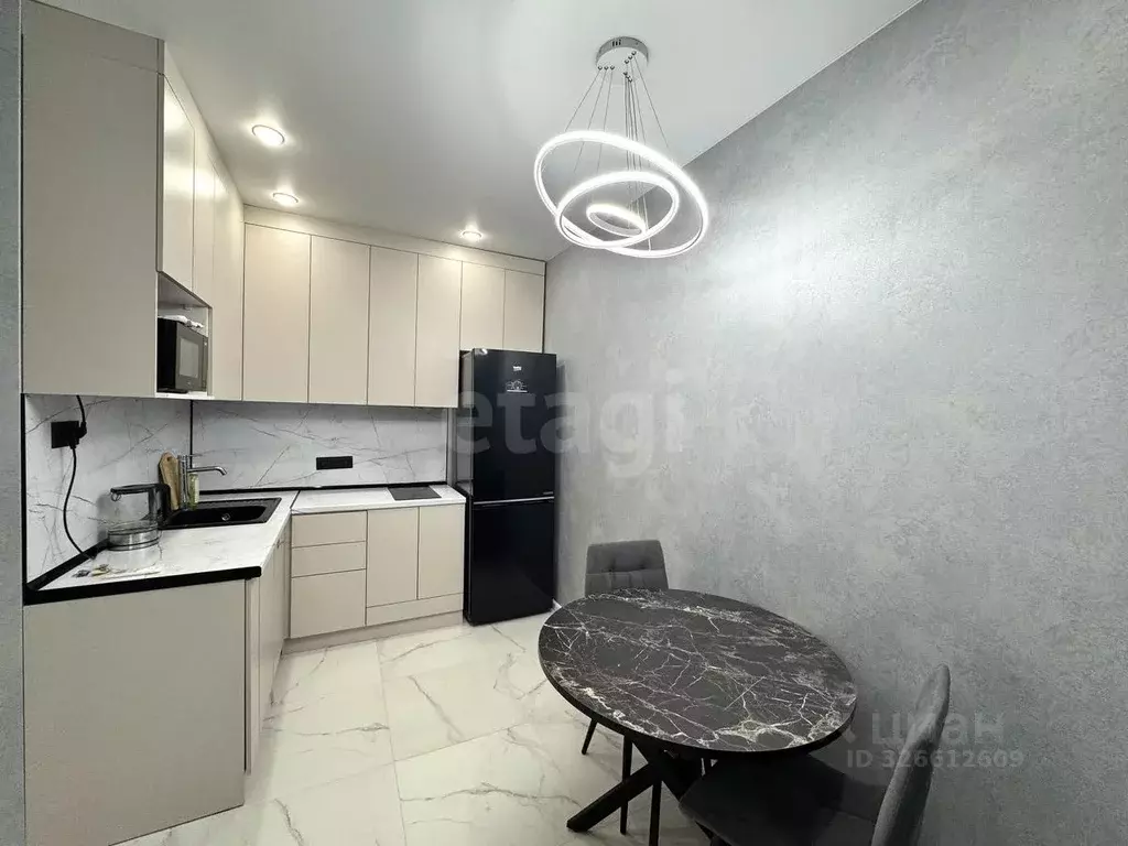 1-к кв. Тюменская область, Тюмень ул. Краснооктябрьская, 6 (40.0 м) - Фото 2