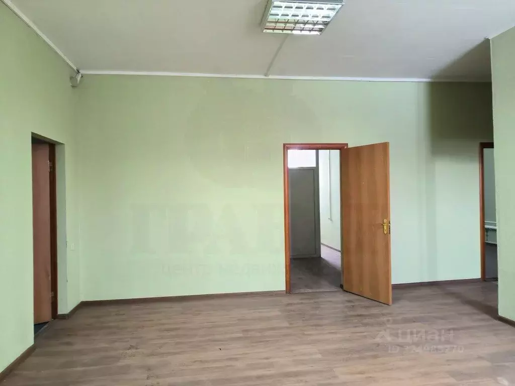 Помещение свободного назначения в Свердловская область, Екатеринбург ... - Фото 2