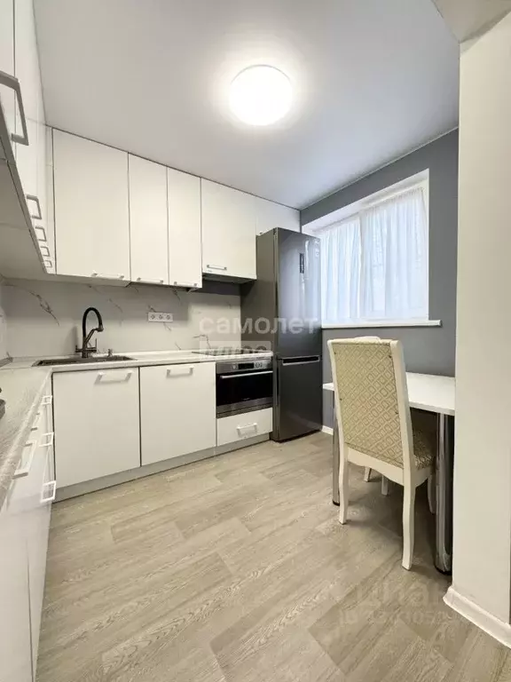 3-к кв. Самарская область, Тольятти просп. Степана Разина, 21 (60.0 м) - Фото 2