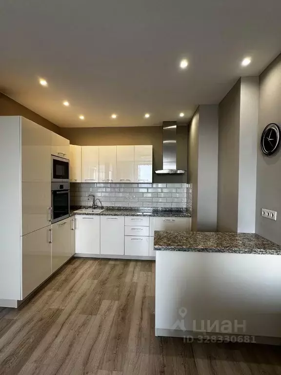 Квартира, 3 комнаты, 65.2 м - Фото 1