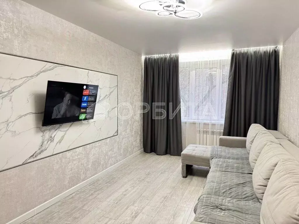 2-к кв. Тюменская область, Тюмень ул. Елизарова, 30 (50.0 м) - Фото 1