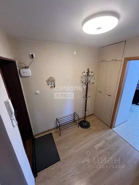 3-к кв. Свердловская область, Артемовский ул. Гагарина, 1 (48.8 м) - Фото 2