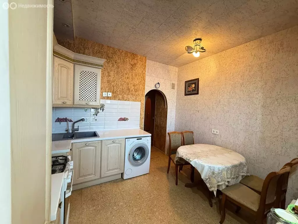 2-комнатная квартира: Якутск, улица Можайского, 23/2 (55.1 м) - Фото 1