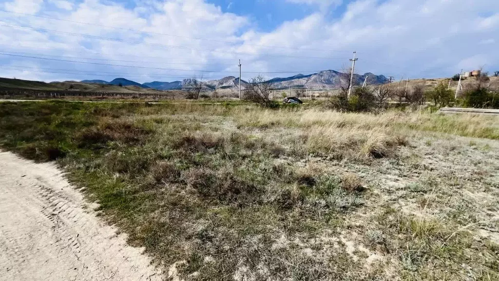 Участок в Крым, Судак муниципальный округ, с. Прибрежное ул. ... - Фото 1