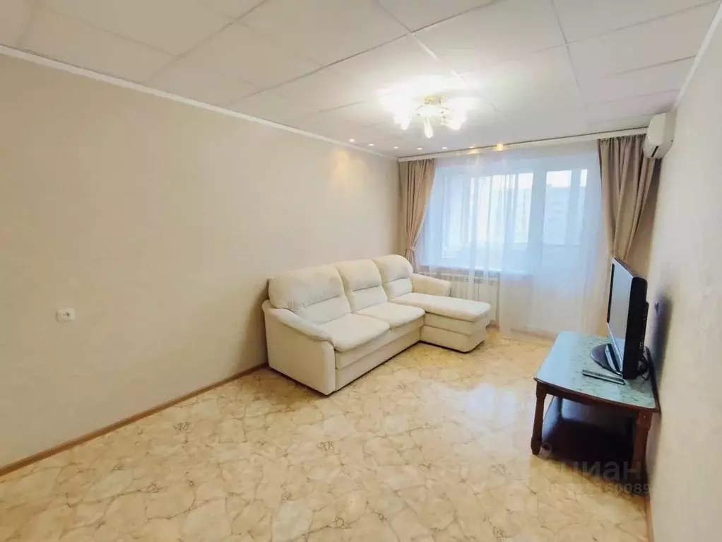 2-к кв. Саратовская область, Саратов Бахметьевская ул., 44/64 (46.0 м) - Фото 1