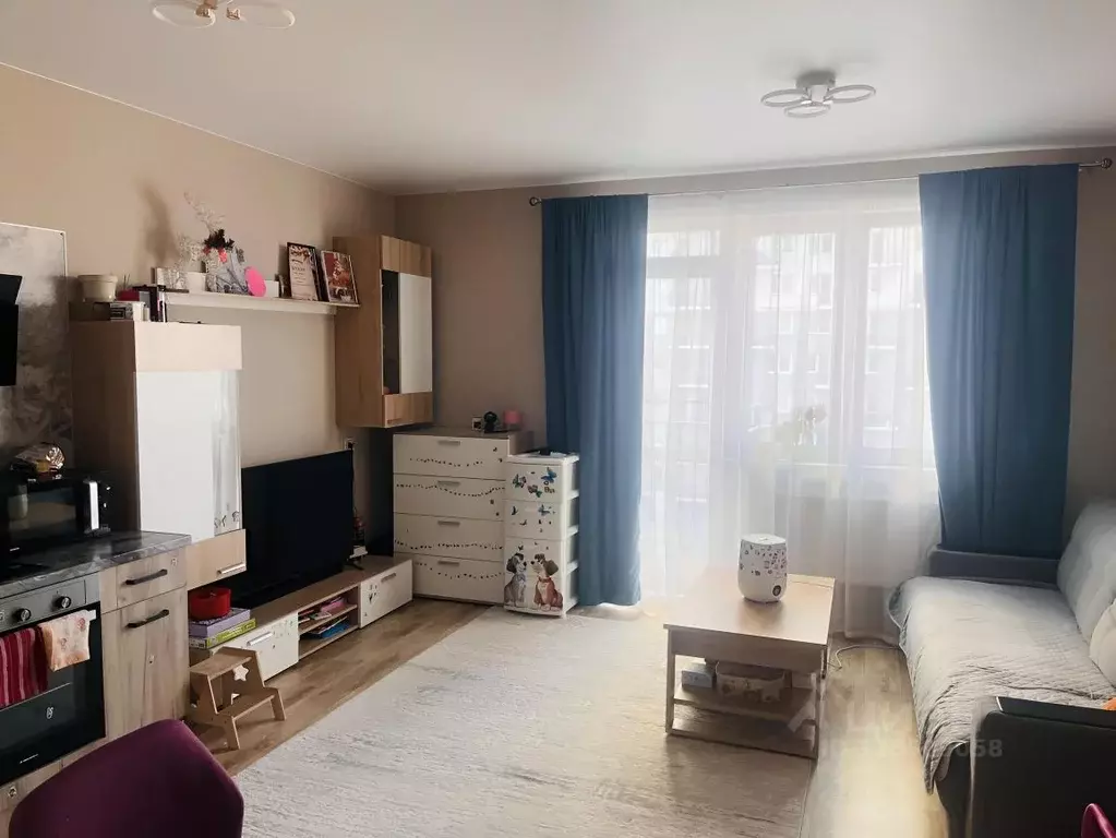 Студия Красноярский край, Красноярск ул. Петра Подзолкова, 24 (32.0 м) - Фото 1