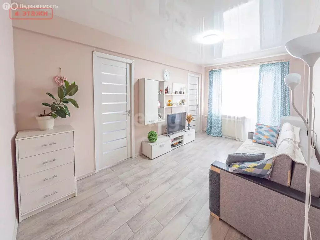 3-комнатная квартира: Петрозаводск, улица Жуковского, 12А (49.3 м) - Фото 1