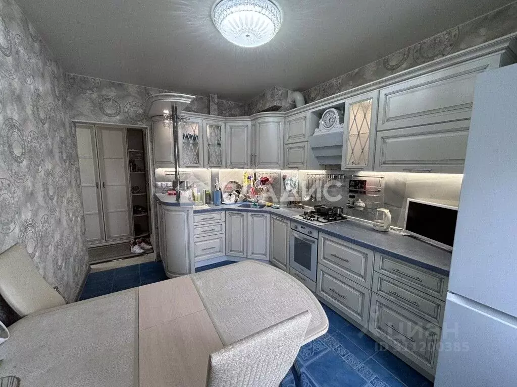 3-к кв. Владимирская область, Ковров ул. Маяковского, 2 (65.0 м) - Фото 1