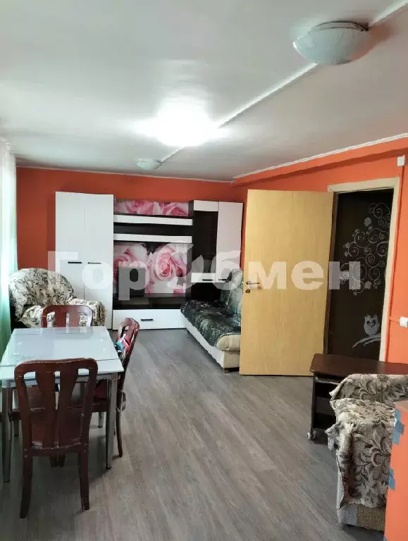 Продается 3-комнатная квартира - Фото 1