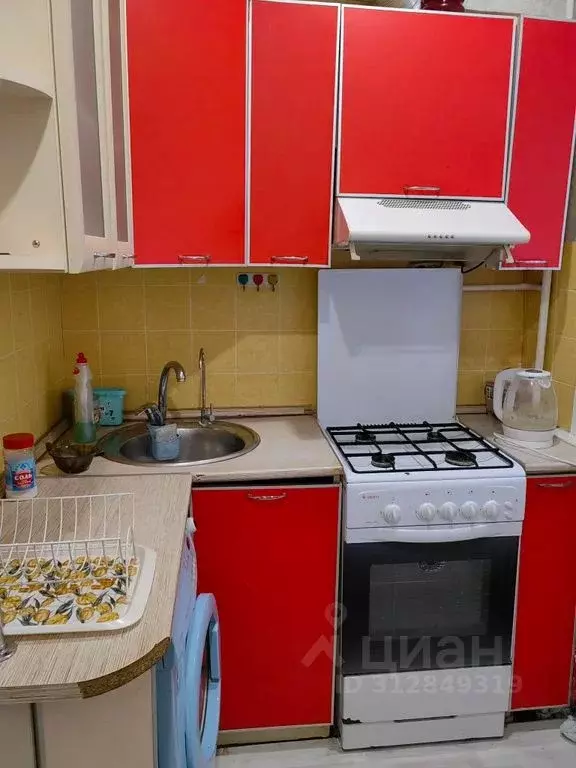 2-к кв. Удмуртия, Воткинск ул. Робеспьера, 8А (44.0 м) - Фото 0