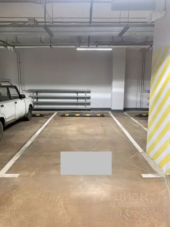 Гараж в Москва ул. Петра Алексеева, 10 (15 м) - Фото 1