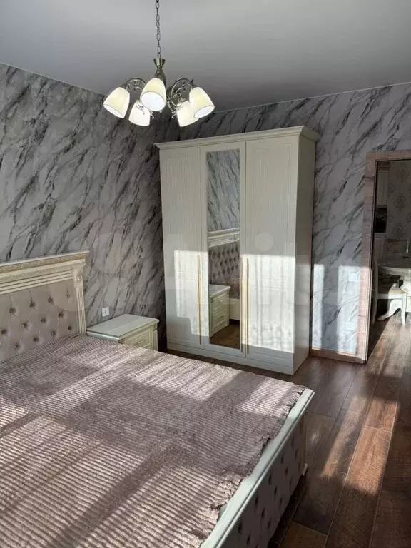 3-к. квартира, 80 м, 2/17 эт. - Фото 1