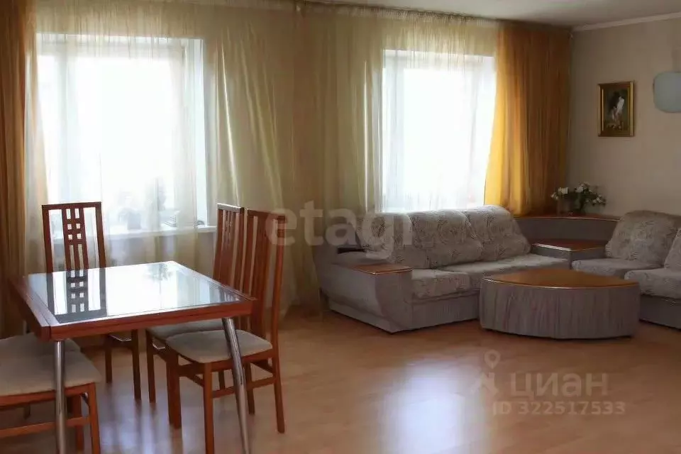 3-к кв. Вологодская область, Вологда Первомайская ул., 35А (96.0 м) - Фото 1