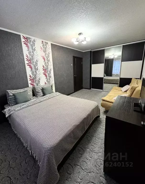 1-к кв. Мурманская область, Мурманск ул. Олега Кошевого, 14к1 (31.0 м) - Фото 0