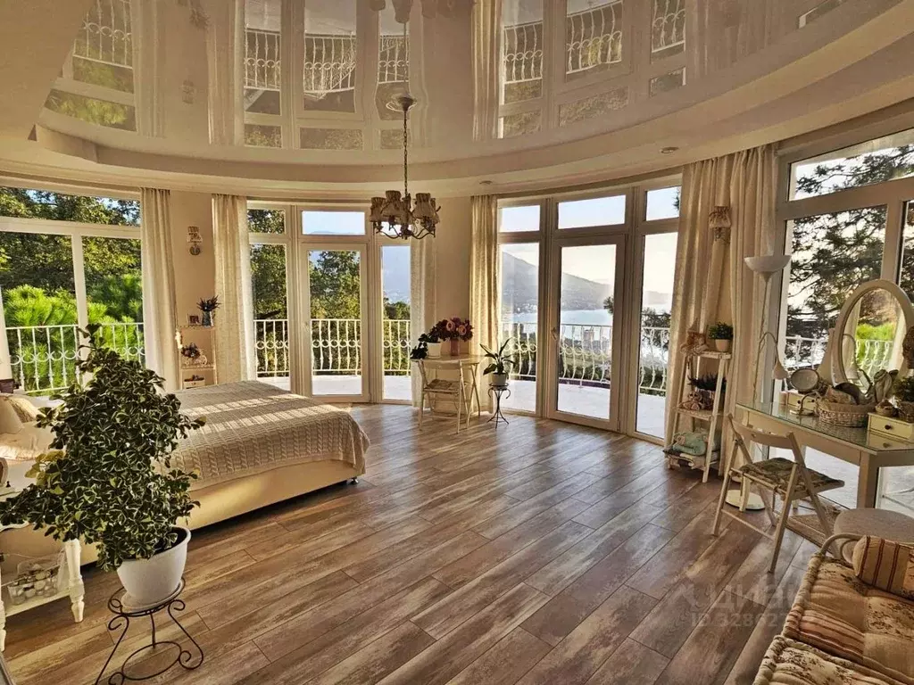 Дом в Крым, Ялта муниципальный округ, Ливадия пгт пер. ... - Фото 1