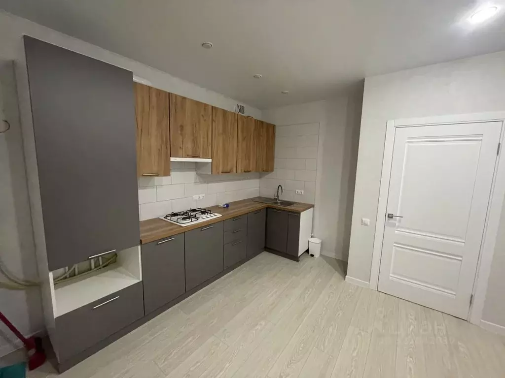 1-к кв. Новгородская область, Великий Новгород аллея Веряжское ... - Фото 1