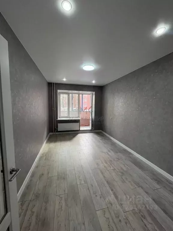 1-к кв. Хакасия, Абакан ул. Генерала Тихонова, 6 (42.0 м) - Фото 1