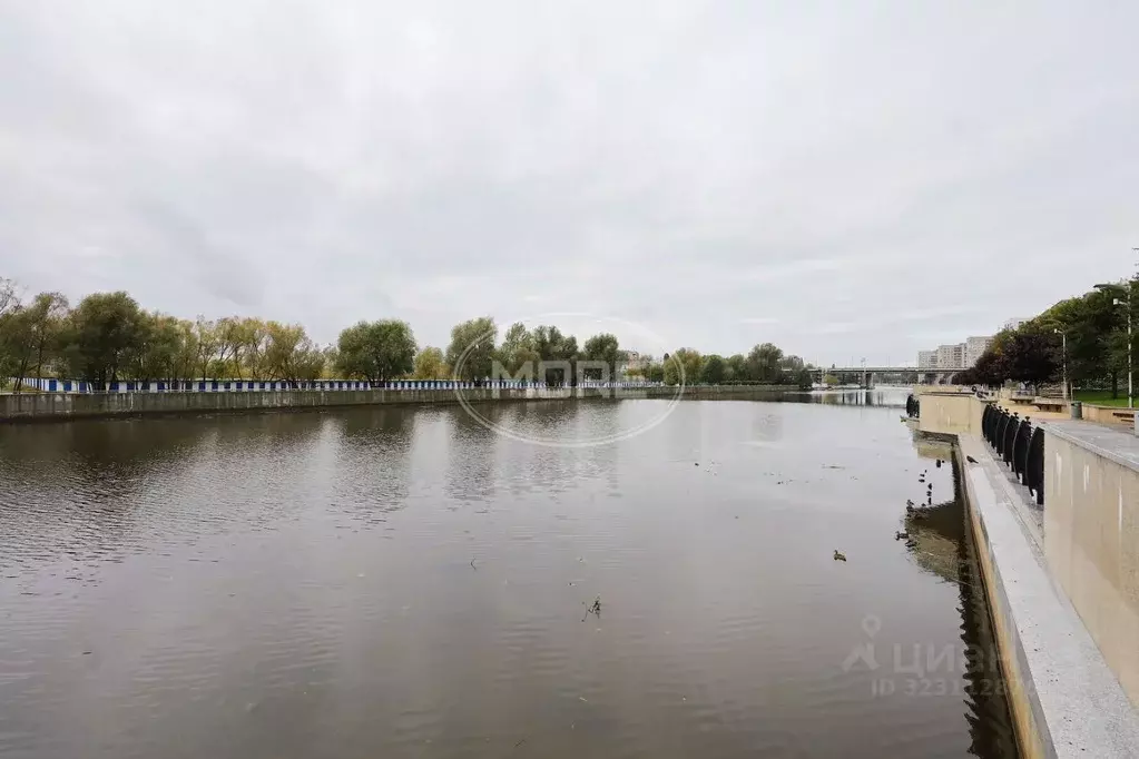 3-к кв. Калининградская область, Калининград Московский просп., 136 ... - Фото 0