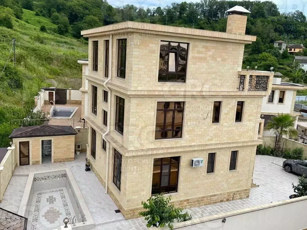 Дом в Краснодарский край, Сочи городской округ, с. Орел-Изумруд ул. ... - Фото 0