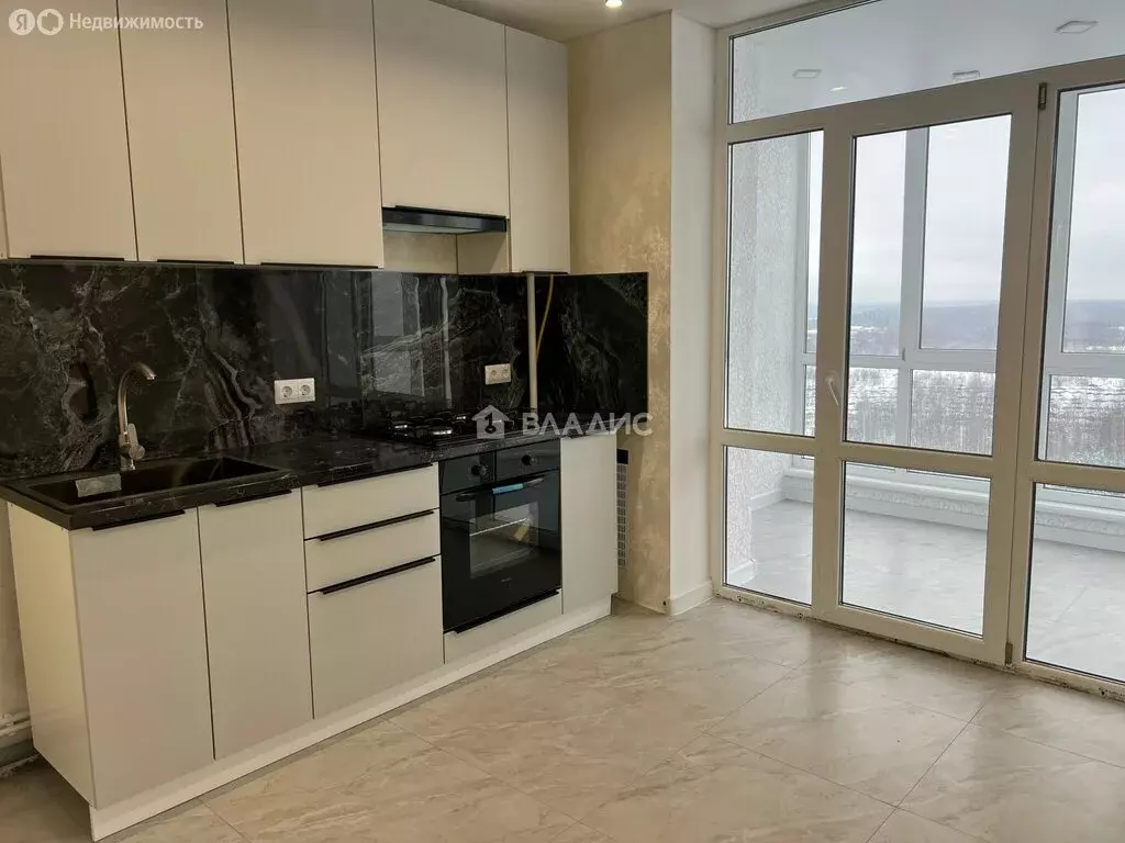 1-комнатная квартира: Владимир, улица Верхняя Дуброва, 42 (38 м) - Фото 2