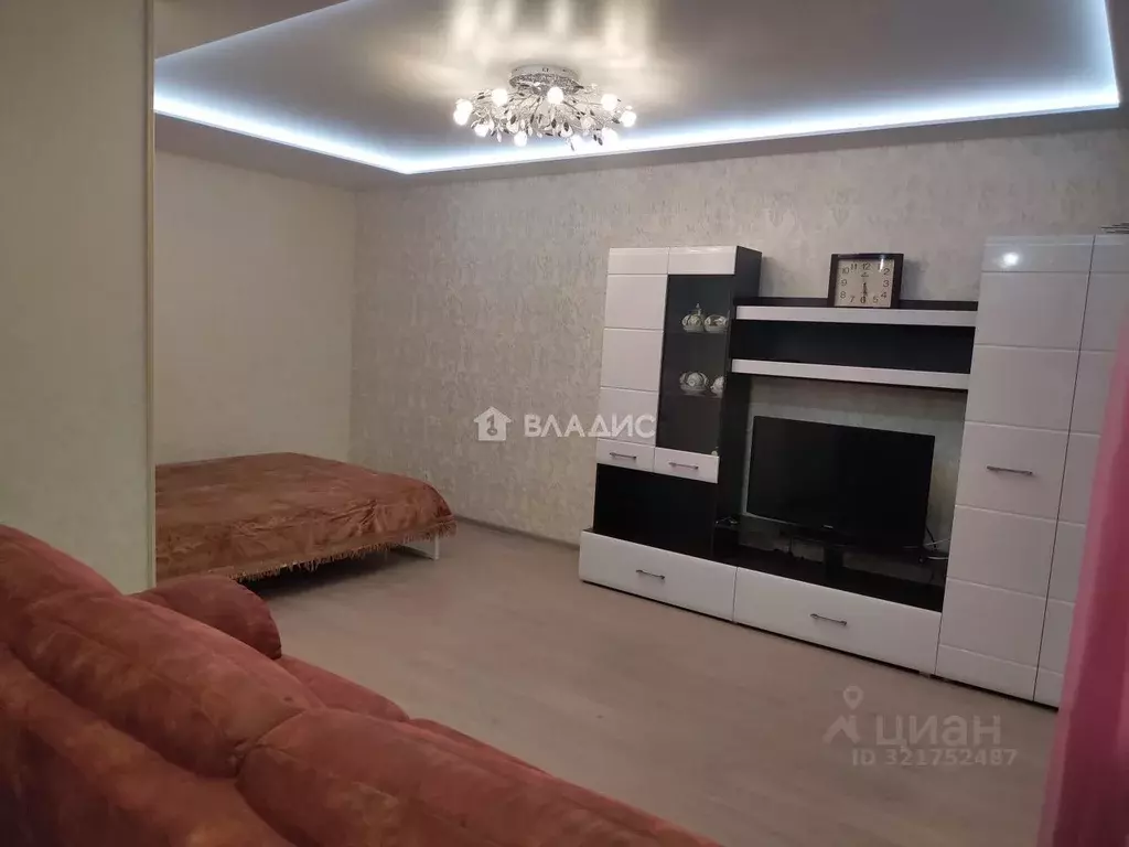 Студия Нижегородская область, Нижний Новгород Деловая ул., 20 (43.0 м) - Фото 1