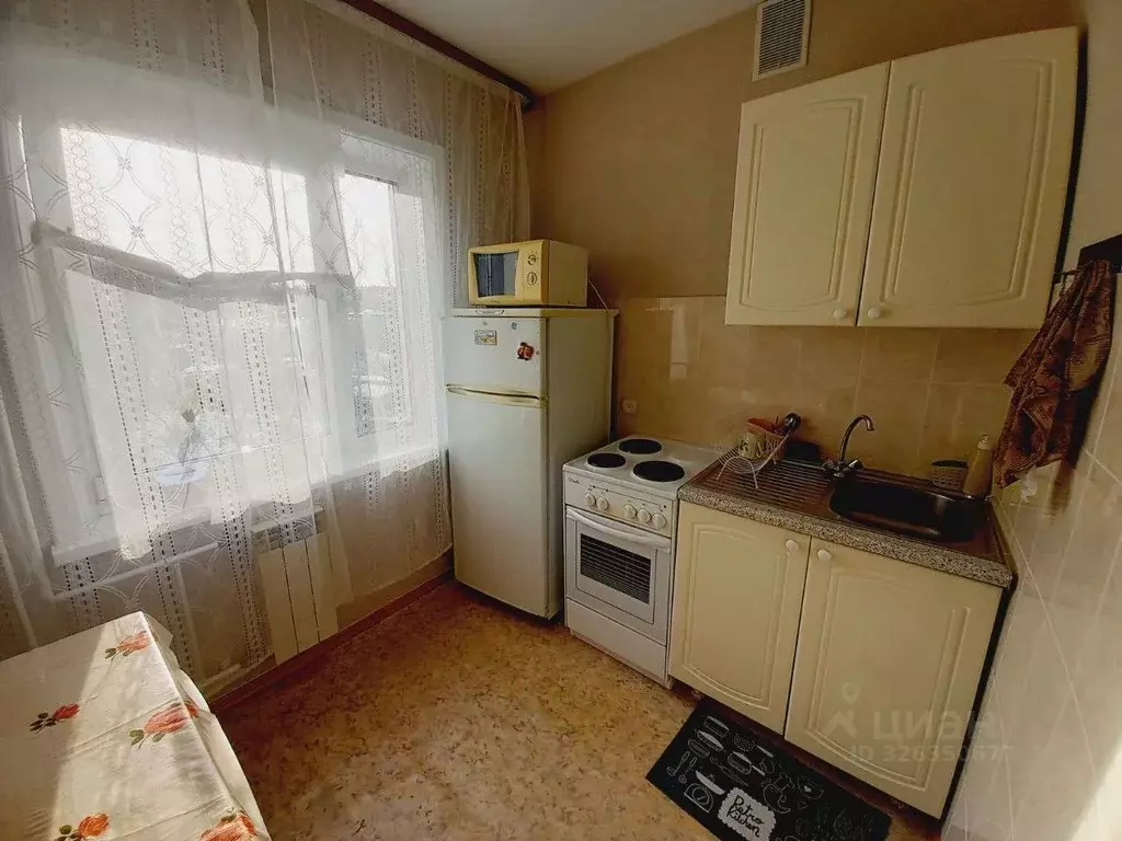 2-к кв. Иркутская область, Иркутск Юбилейный мкр, 111 (44.0 м) - Фото 2