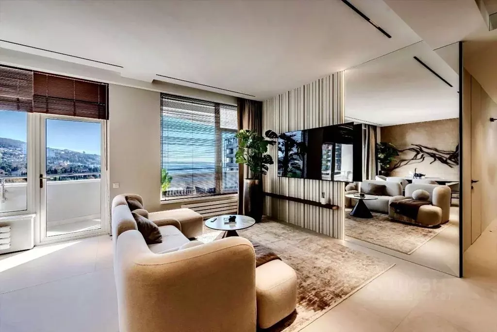 2-к кв. Краснодарский край, Сочи Светлана мкр, ул. Депутатская, 2 ... - Фото 1