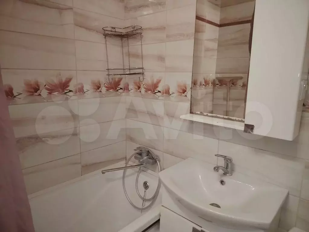 1-к. квартира, 40 м, 8/10 эт. - Фото 0