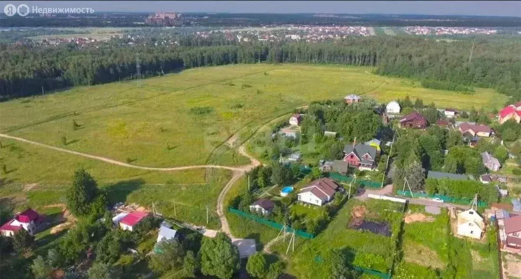Участок в деревня Свитино, коттеджный посёлок Новое Свитино, 56 (8 м) - Фото 0