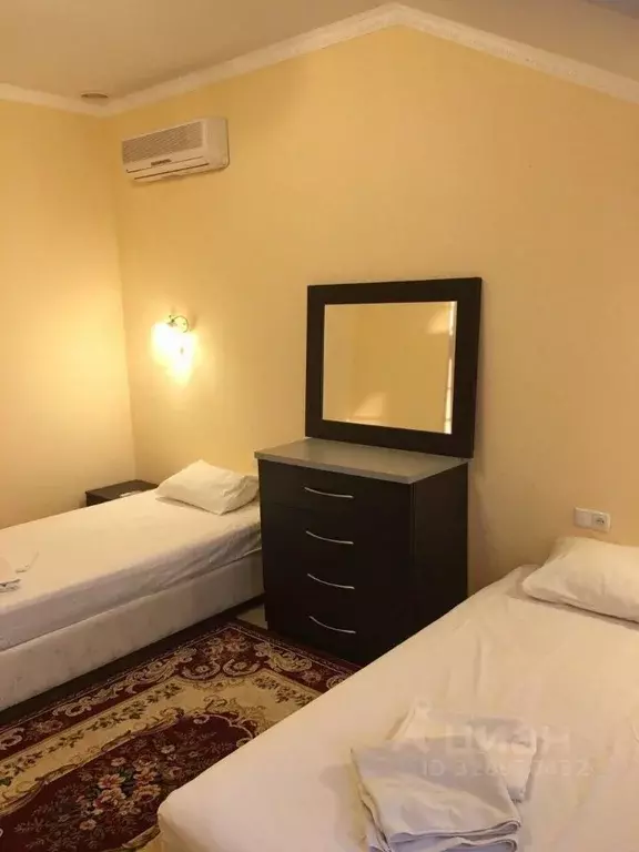 Дом в Крым, Черноморский район, Оленевское с/пос, с. Оленевка ул. ... - Фото 2