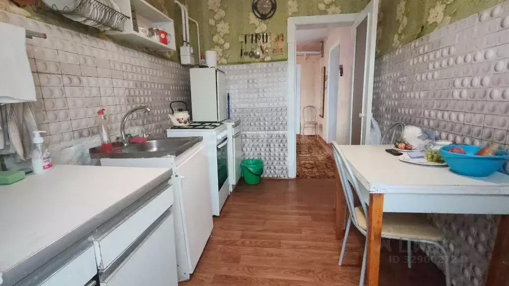 Дом в Воронежская область, Борисоглебск ул. Н. Островского, 25 (80 м) - Фото 1