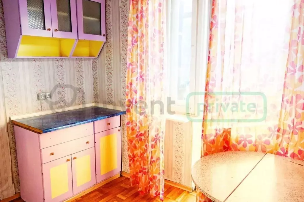 2-к кв. Калининградская область, Калининград Омская ул., 6А (48.0 м) - Фото 0