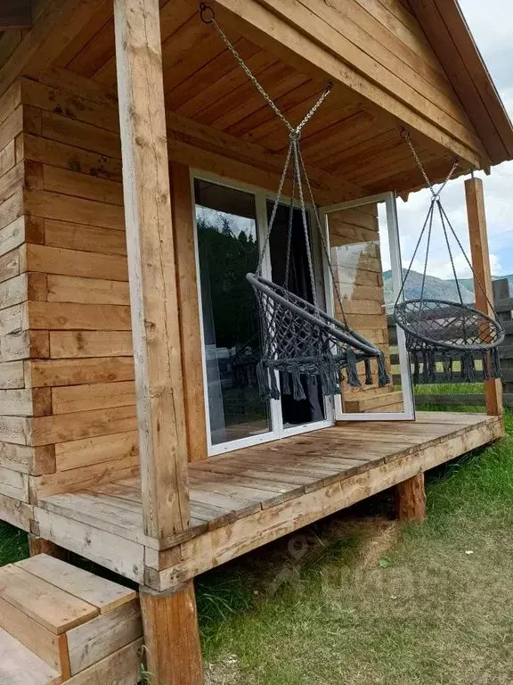 Дом в Алтай, Улаганский район, с. Акташ ул. Депутатская, 14 (20 м) - Фото 1