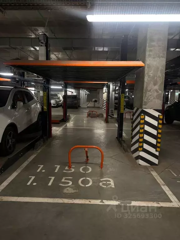 Гараж в Москва Аминьевское ш., 4Дк2 (15 м) - Фото 1