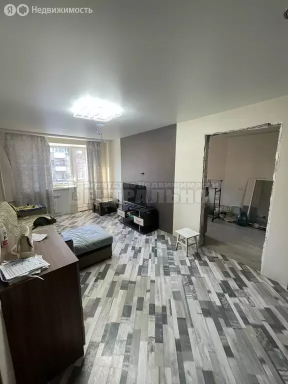 2-комнатная квартира: Смоленск, улица Нахимова, 11 (43 м) - Фото 1