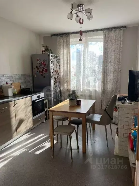 2-к кв. Московская область, Реутов ул. Октября, 42 (50.0 м) - Фото 0