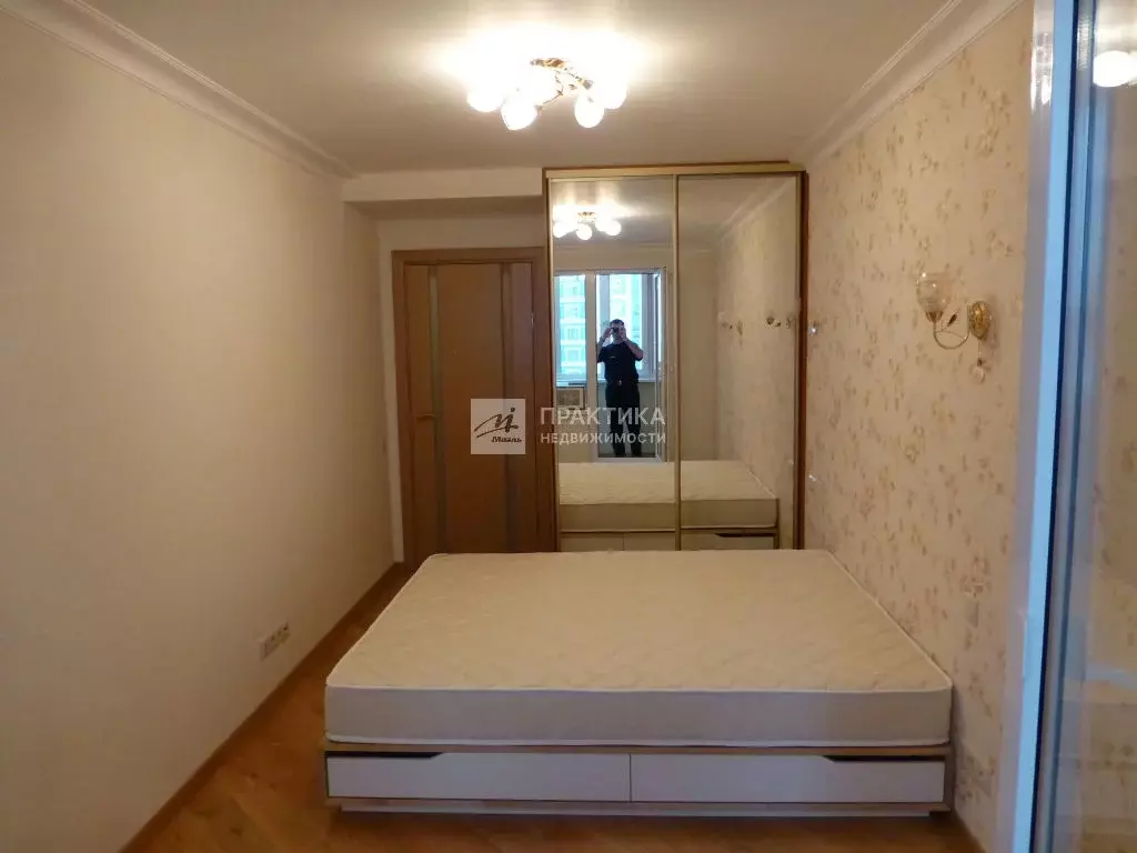 Продается 3-комнатная квартира - Фото 1