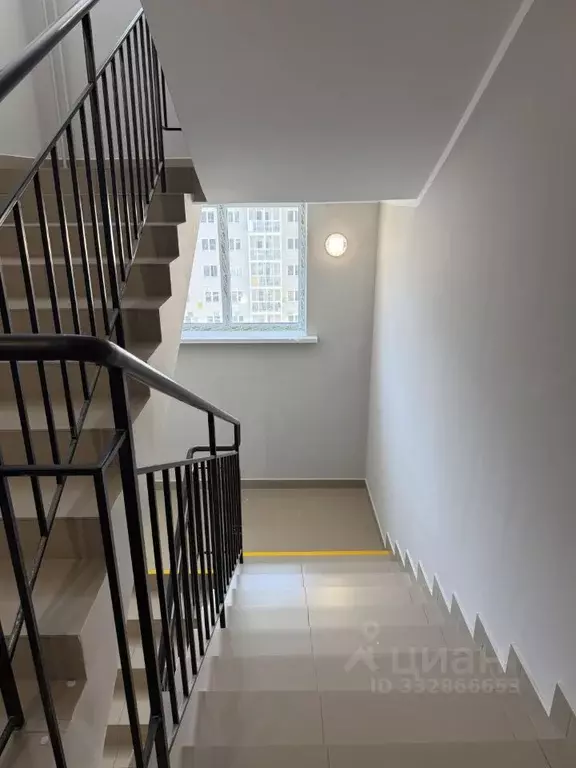 2-к кв. Иркутская область, Иркутск ул. Варламова, 102 (38.4 м) - Фото 2