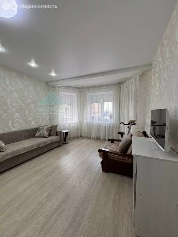 1-комнатная квартира: Абакан, улица Кирова, 175 (37.4 м) - Фото 1