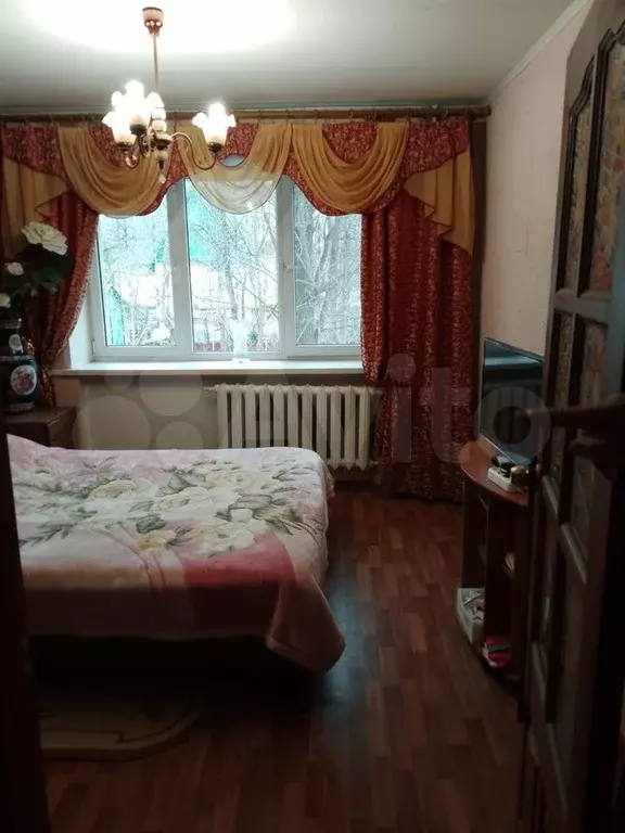 Комната 16м в 3-к., 1/5эт. - Фото 0