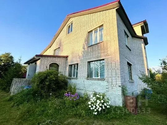 Дом в Новгородская область, Валдай  (350 м) - Фото 1