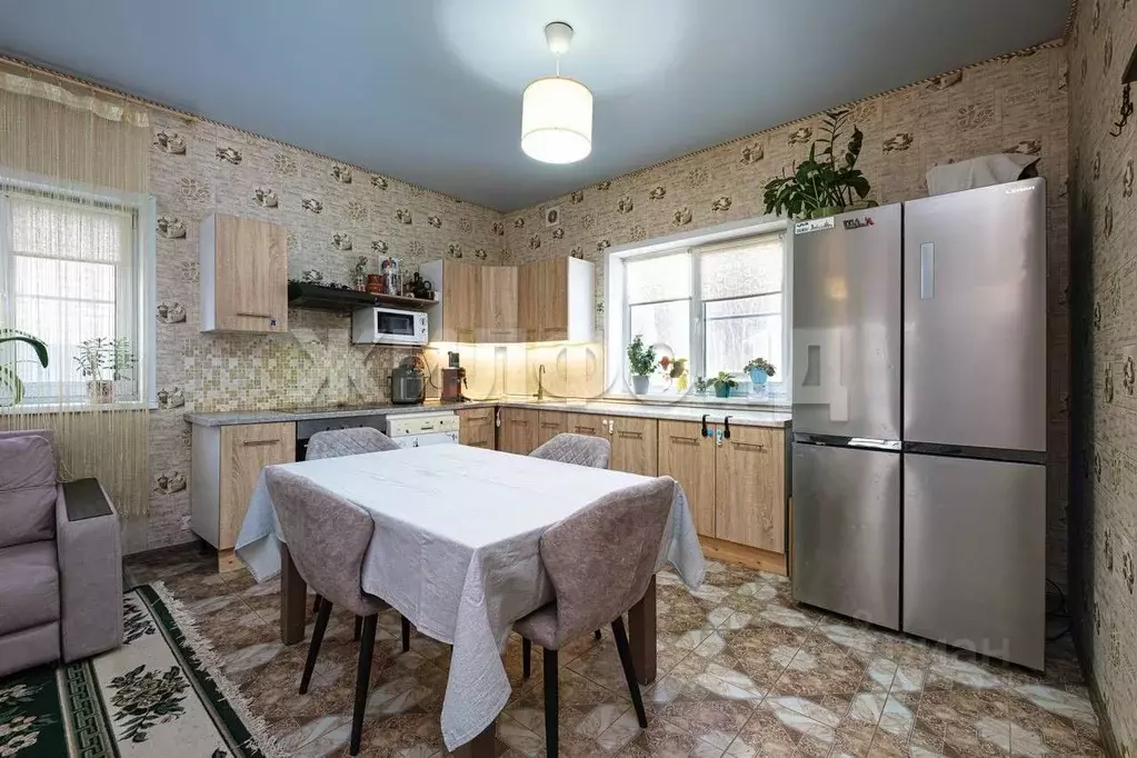 Дом в Новосибирская область, Новосибирский район, Каменский сельсовет, ... - Фото 2