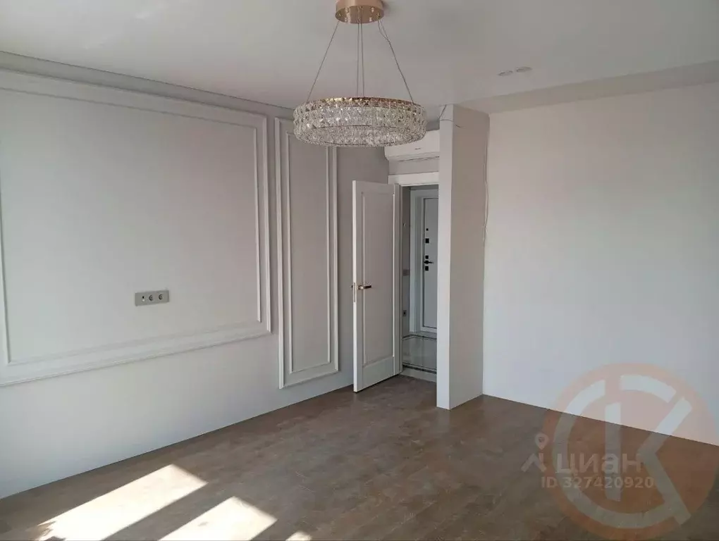 1-к кв. Крым, Симферополь ул. Набережная имени 60-летия СССР, 50к2 ... - Фото 1