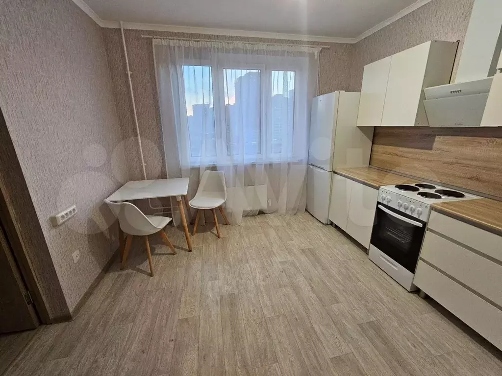 1-к. квартира, 38 м, 9/17 эт. - Фото 0