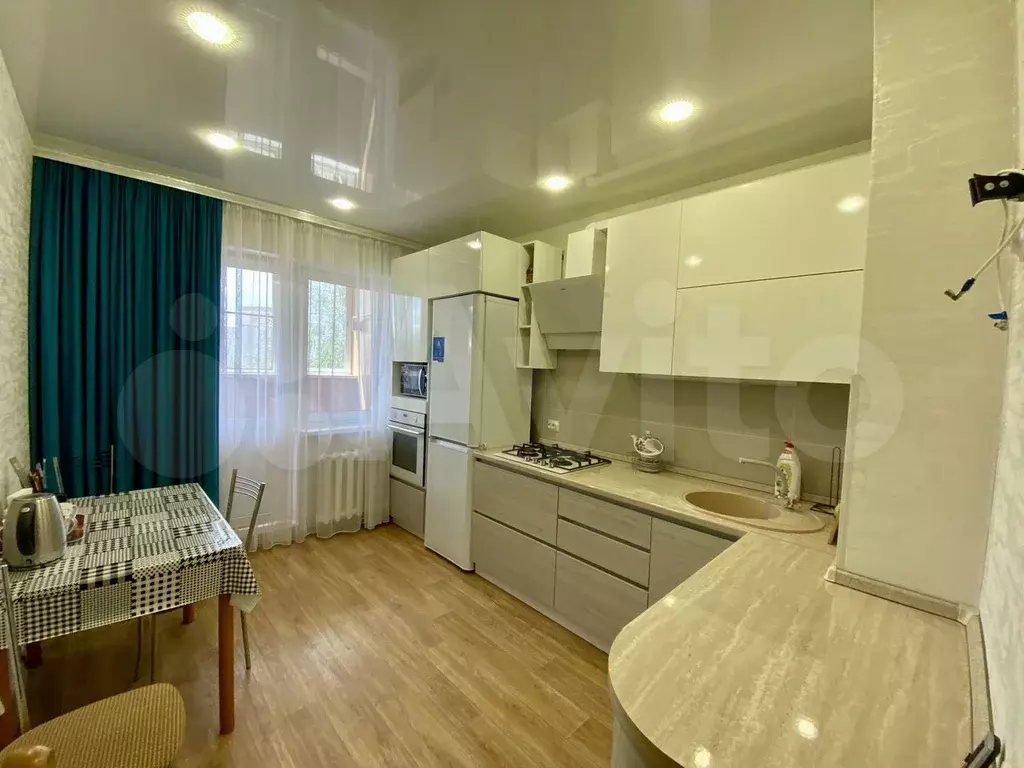1-к. квартира, 43 м, 3/9 эт. - Фото 0