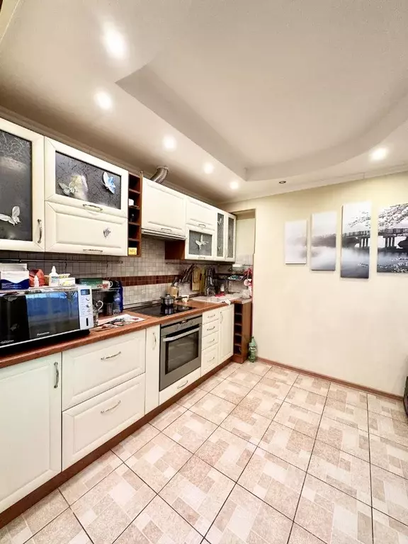 3-к кв. Мурманская область, Мурманск ул. Беринга, 22 (68.0 м) - Фото 1