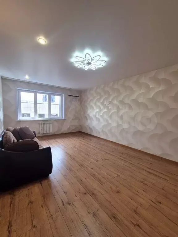 3-к. квартира, 90 м, 5/16 эт. - Фото 1