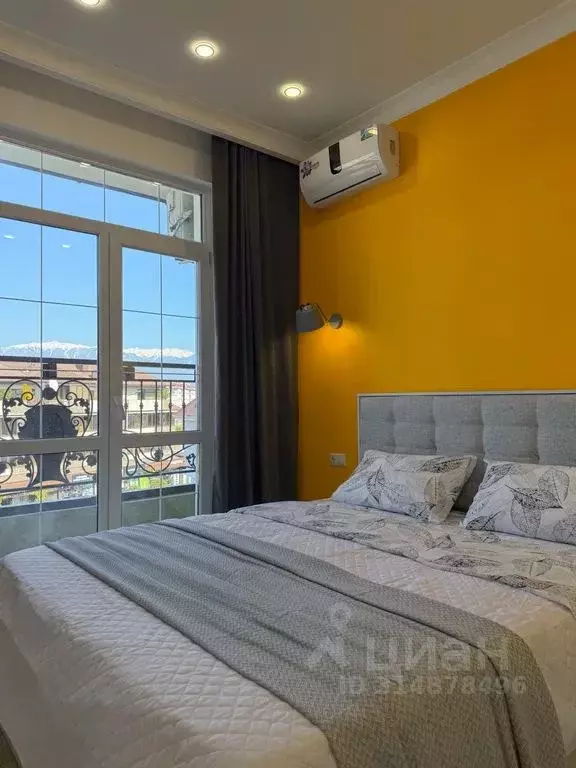 1-к кв. Краснодарский край, Сириус пгт ул. Таврическая, 7к1 (48.0 м) - Фото 0